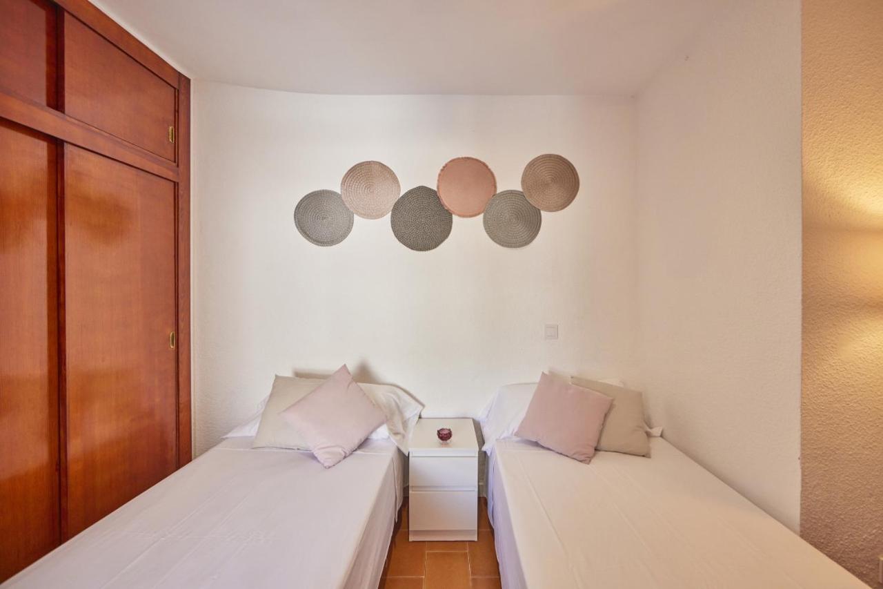 Nura Houses Magaluf Apartment 1 ภายนอก รูปภาพ